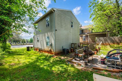 Tiny photo for 2025 Grace Street, Lynchburg, VA 24504 (MLS # 365904)