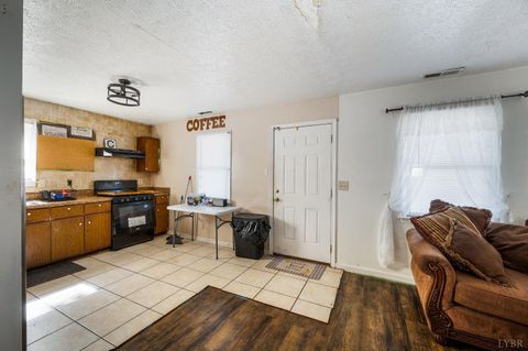 Tiny photo for 2025 Grace Street, Lynchburg, VA 24504 (MLS # 365904)
