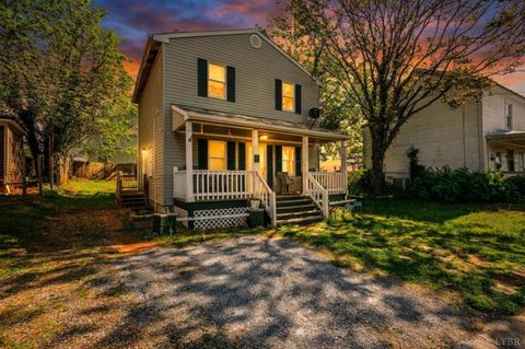 Tiny photo for 2025 Grace Street, Lynchburg, VA 24504 (MLS # 365904)