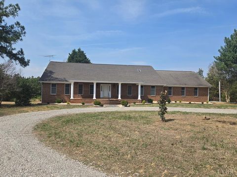 Tiny photo for 375 Schoolhouse Road, Farmville, VA 23901 (MLS # 365694)
