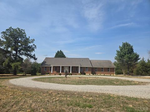 Tiny photo for 375 Schoolhouse Road, Farmville, VA 23901 (MLS # 365694)
