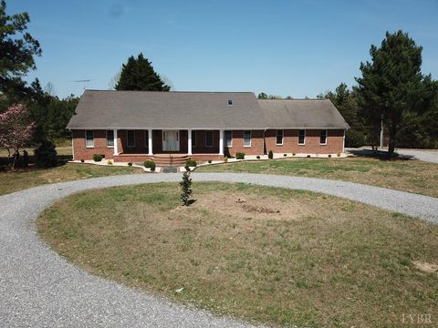 Tiny photo for 375 Schoolhouse Road, Farmville, VA 23901 (MLS # 365694)