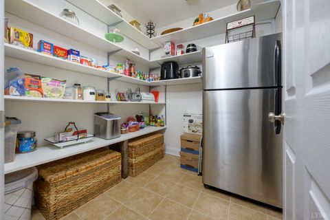 Tiny photo for 7585 Peaks Road, Bedford, VA 24523 (MLS # 363356)