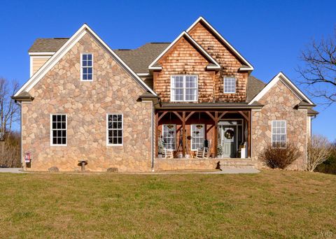 Photo of 7585 Peaks Road, Bedford, VA 24523 (MLS # 363356)