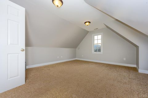 Tiny photo for 7585 Peaks Road, Bedford, VA 24523 (MLS # 363356)