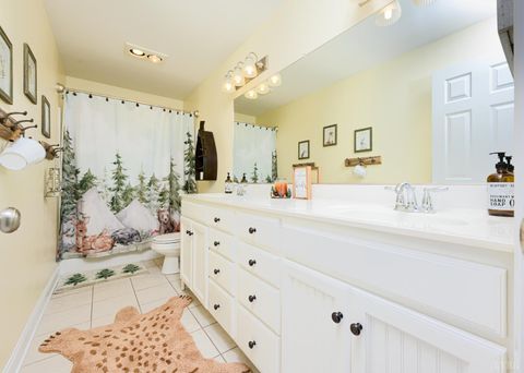 Tiny photo for 7585 Peaks Road, Bedford, VA 24523 (MLS # 363356)