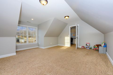 Tiny photo for 7585 Peaks Road, Bedford, VA 24523 (MLS # 363356)