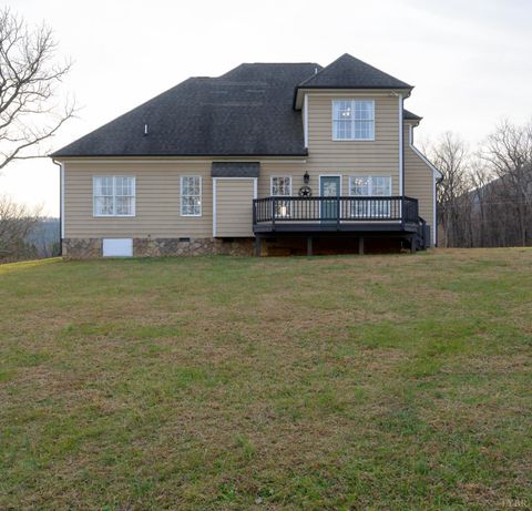 Tiny photo for 7585 Peaks Road, Bedford, VA 24523 (MLS # 363356)