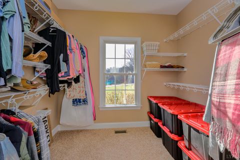 Tiny photo for 7585 Peaks Road, Bedford, VA 24523 (MLS # 363356)