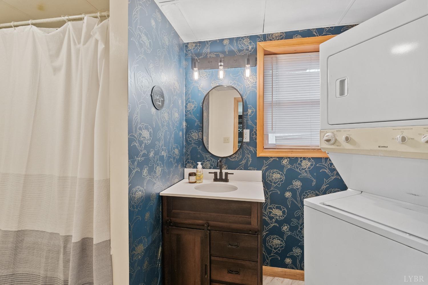 206 Simsbury Lane, Forest, Virginia image 35
