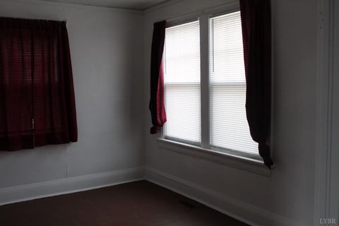 Tiny photo for 913 Dearing Street, Lynchburg, VA 24503 (MLS # 364547)