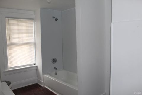 Tiny photo for 913 Dearing Street, Lynchburg, VA 24503 (MLS # 364547)