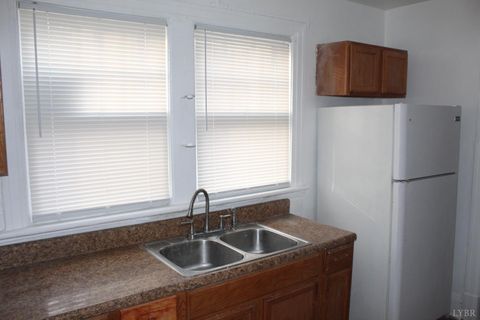 Tiny photo for 913 Dearing Street, Lynchburg, VA 24503 (MLS # 364547)