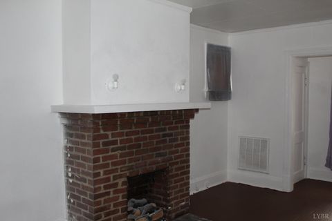 Tiny photo for 913 Dearing Street, Lynchburg, VA 24503 (MLS # 364547)