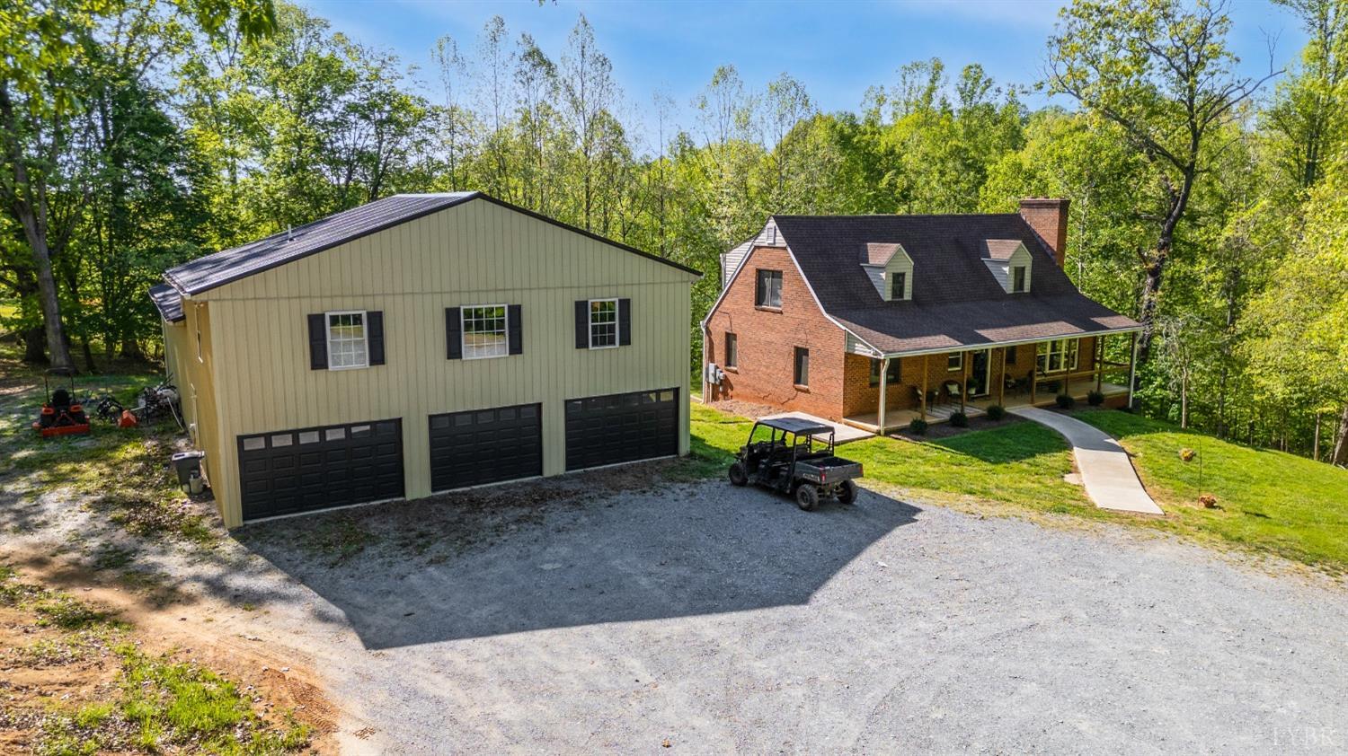 1132 Bancroft Ln, Goode, Virginia image 1