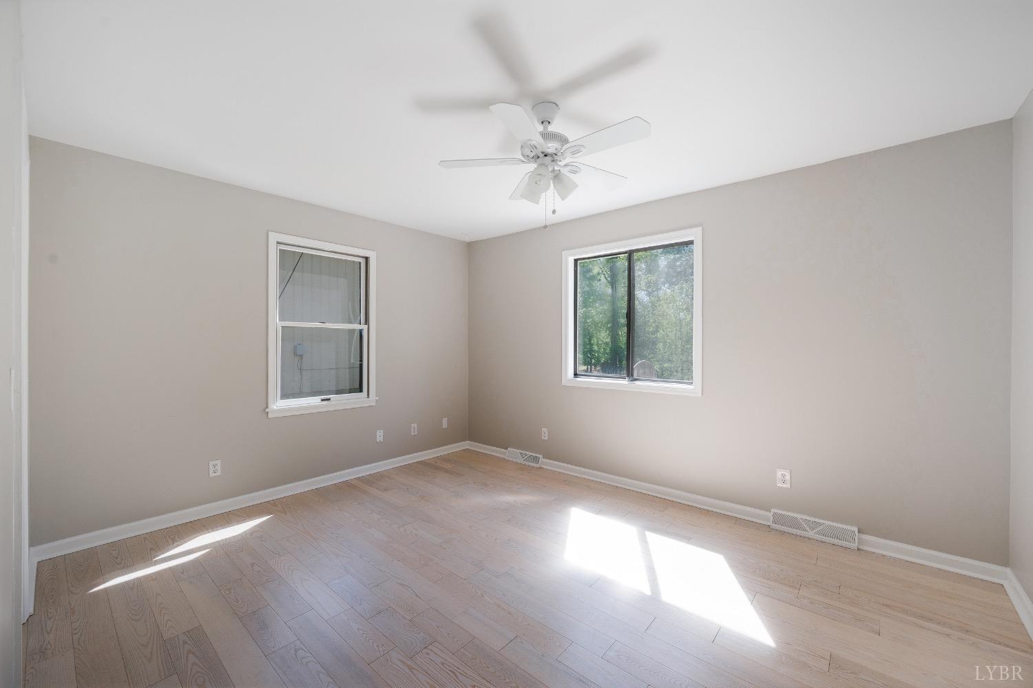 1132 Bancroft Ln, Goode, Virginia image 23