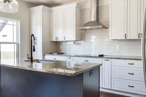 Tiny photo for 1089 Elk Creek Road, Forest, VA 24551 (MLS # 364945)