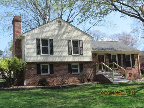 Tiny photo for 135 Cheyenne Drive, Lynchburg, VA 24502 (MLS # 365478)
