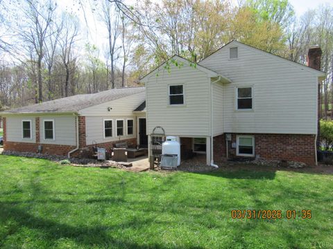 Tiny photo for 135 Cheyenne Drive, Lynchburg, VA 24502 (MLS # 365478)