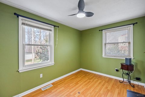 Tiny photo for 997 Toytown Rd. Rd, Amherst, VA 24521 (MLS # 365275)