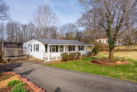 Tiny photo for 997 Toytown Rd. Rd, Amherst, VA 24521 (MLS # 365275)