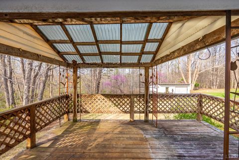 Tiny photo for 997 Toytown Rd. Rd, Amherst, VA 24521 (MLS # 365275)