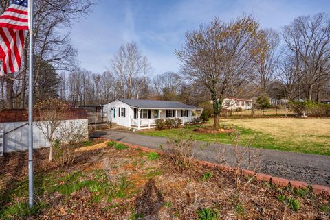 Tiny photo for 997 Toytown Rd. Rd, Amherst, VA 24521 (MLS # 365275)