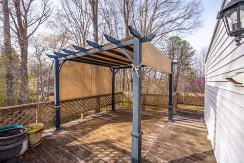 Tiny photo for 997 Toytown Rd. Rd, Amherst, VA 24521 (MLS # 365275)