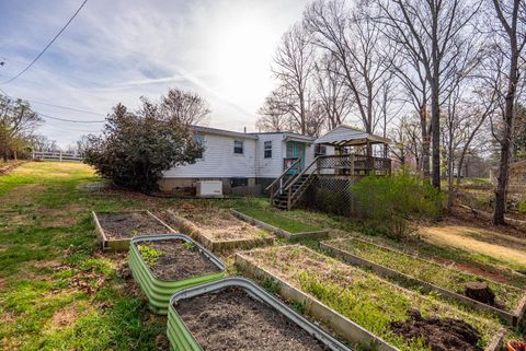 Tiny photo for 997 Toytown Rd. Rd, Amherst, VA 24521 (MLS # 365275)