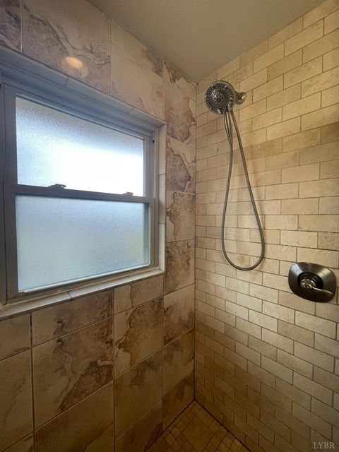 Tiny photo for 1124 Roundtree Drive, Bedford, VA 24523 (MLS # 364229)