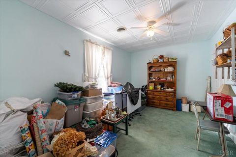 Tiny photo for 601 Henry Street St, Gretna, VA 24557 (MLS # 363422)
