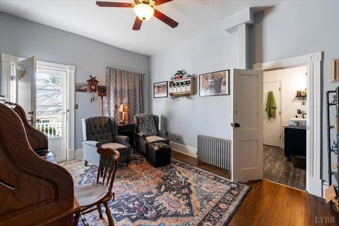 Tiny photo for 601 Henry Street St, Gretna, VA 24557 (MLS # 363422)