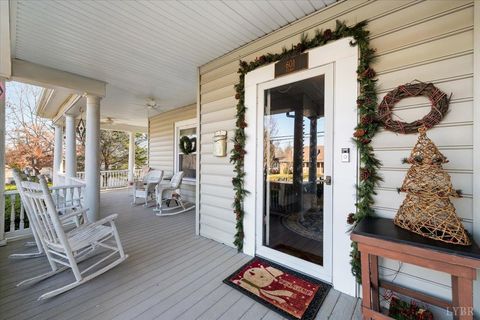 Tiny photo for 601 Henry Street St, Gretna, VA 24557 (MLS # 363422)