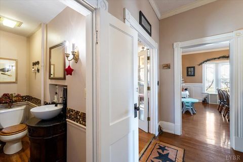 Tiny photo for 601 Henry Street St, Gretna, VA 24557 (MLS # 363422)