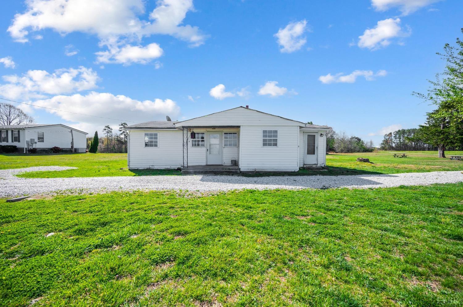 1199 Shiloh Church Road, Nathalie, Virginia image 1