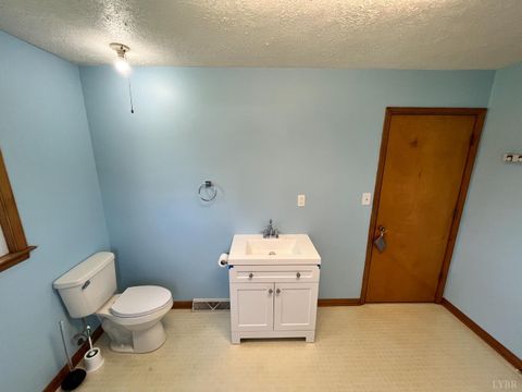 Tiny photo for 73 Highview Place, Lynchburg, VA 24502 (MLS # 364067)