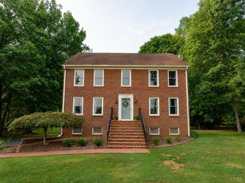 Photo of 1569 Gladden Circle, Forest, VA 24551 (MLS # 368006)
