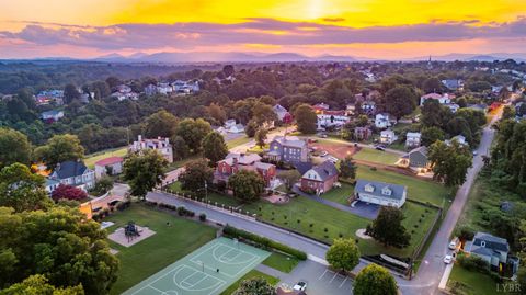 Tiny photo for 404 Cabell Street, Lynchburg, VA 24504 (MLS # 365314)