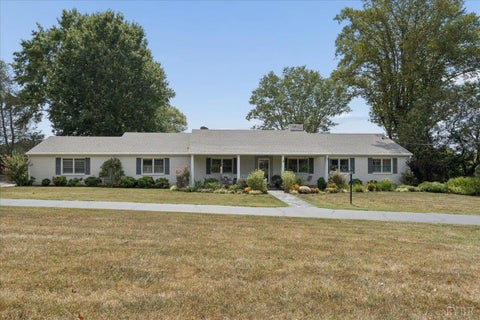 Photo of 1505 Wellington Drive, Bedford, VA 24523 (MLS # 369093)