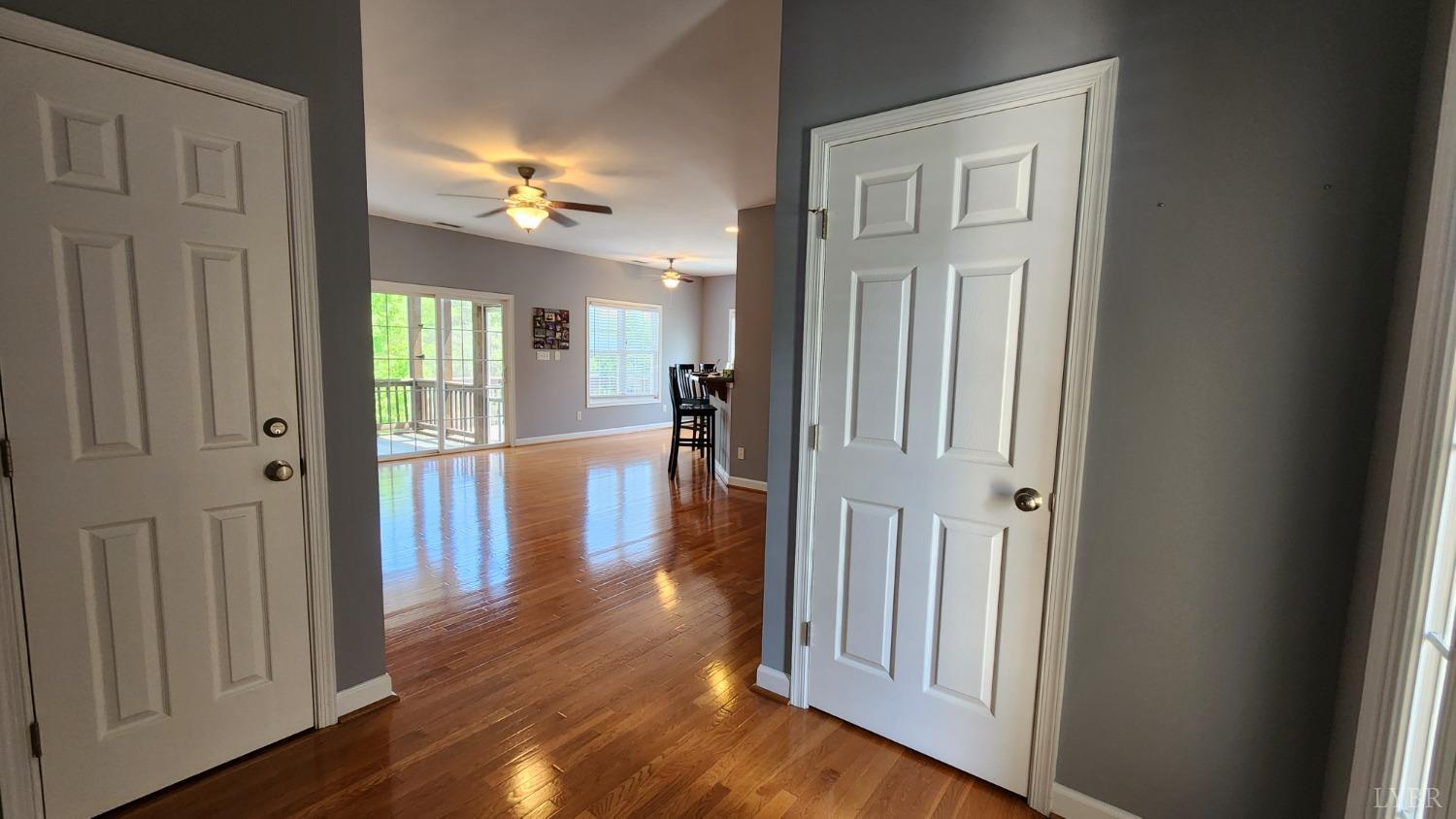 1057 Barrow Hills Drive, Moneta, Virginia image 11