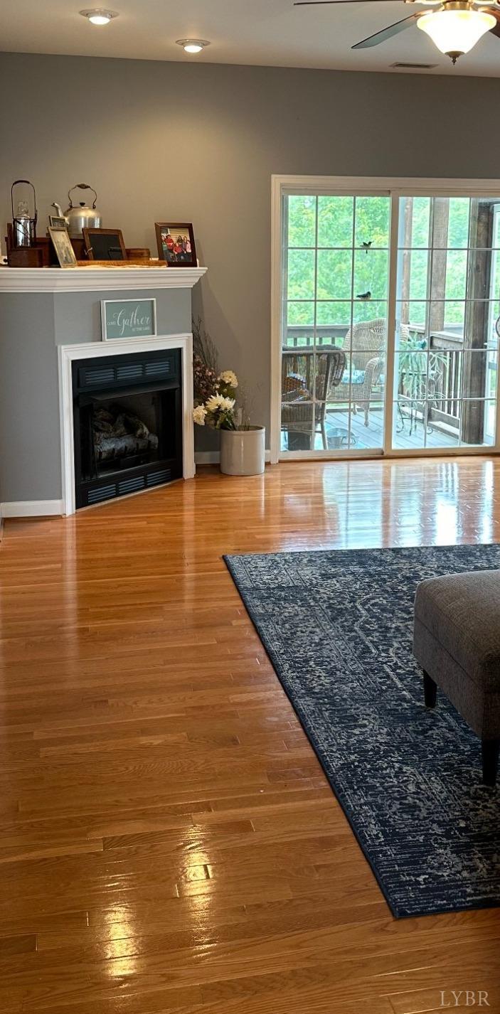 1057 Barrow Hills Drive, Moneta, Virginia image 13