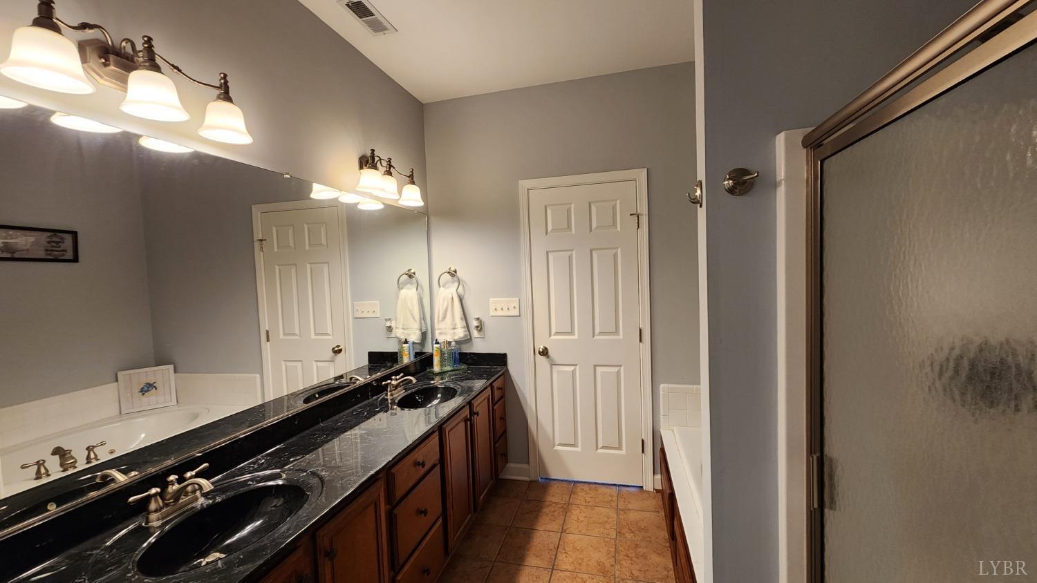 1057 Barrow Hills Drive, Moneta, Virginia image 28
