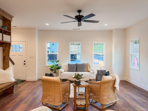 Tiny photo for 110 Aaron Place #604, Lynchburg, VA 24502 (MLS # 363889)