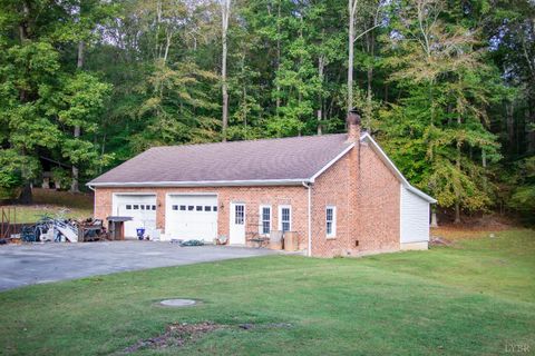 Tiny photo for 224 Walnut Road, Danville, VA 24541 (MLS # 362640)