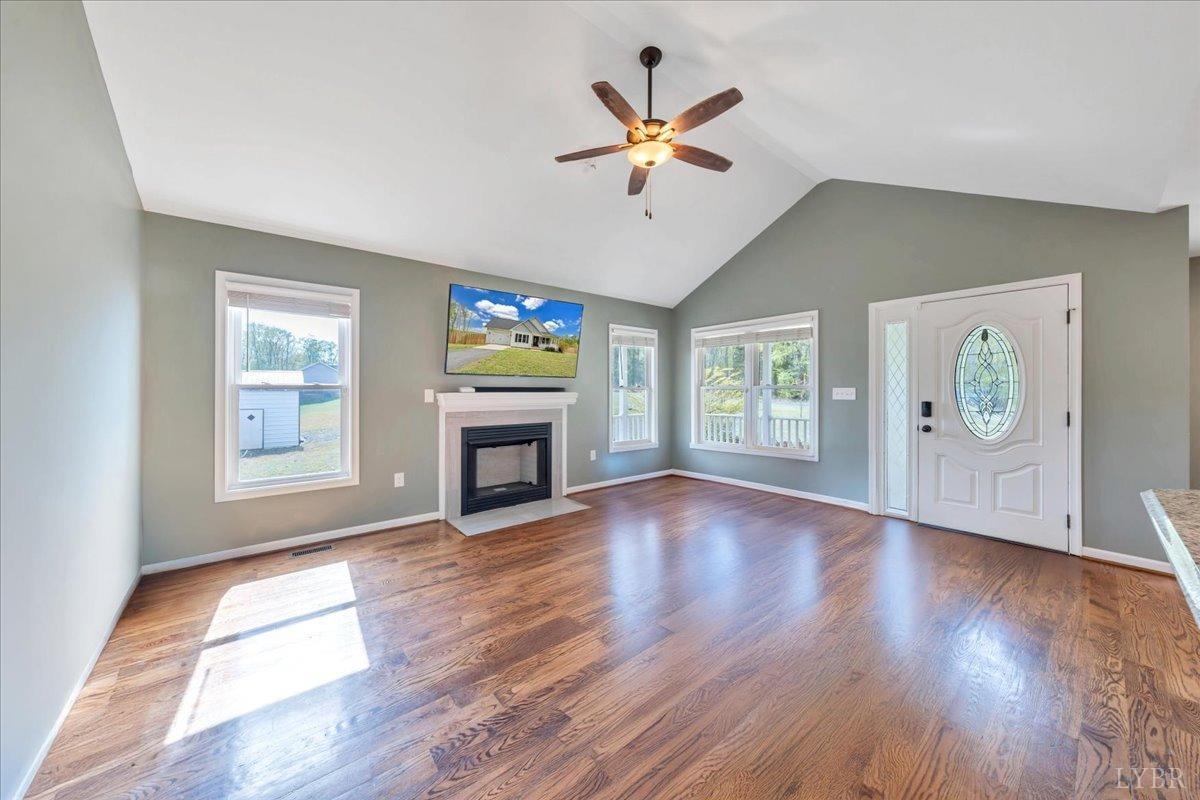 1400 Mountain Cut Road, Appomattox, Virginia image 4