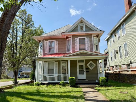 Multifamily For Sale - 1103 Rivermont Avenue<br/> Lynchburg, VA 24504