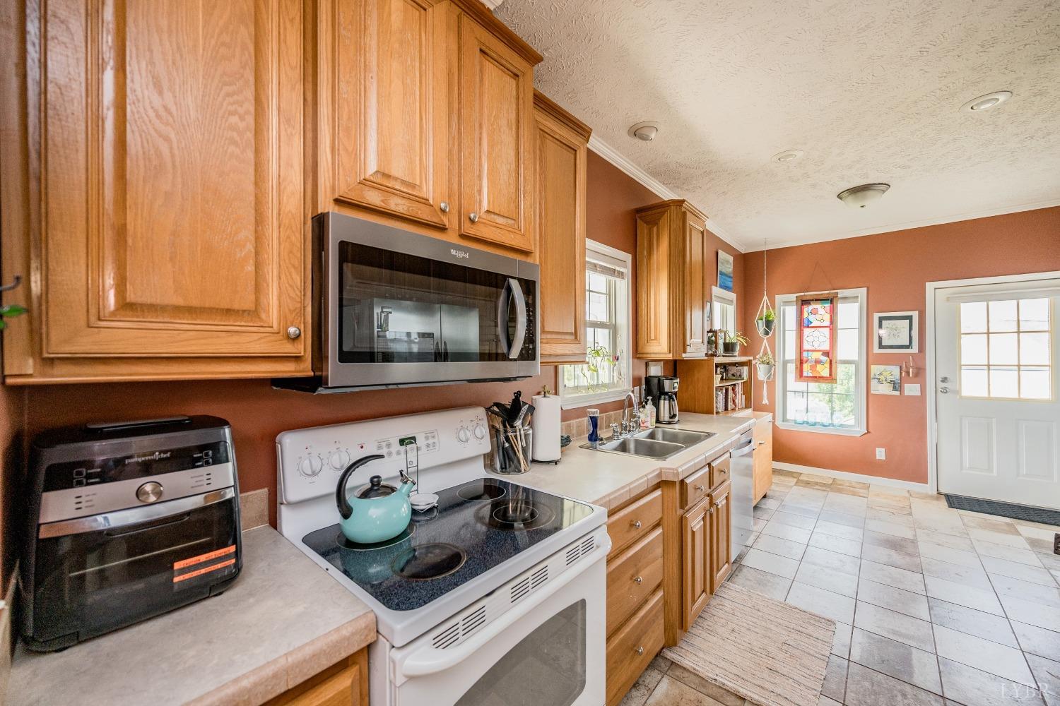 145 Mill Race Drive, Amherst, Virginia image 12