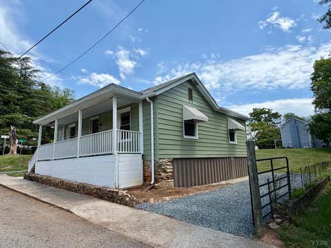 Homes For Sale - 491 Main St. St<br/> Amherst County, Madison Heights, VA 24572