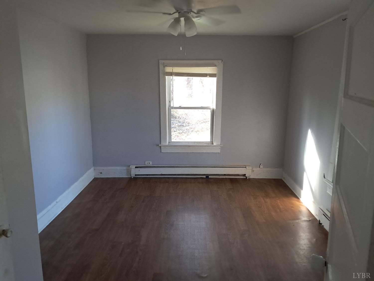 208 Lee Grant Avenue, Appomattox, Virginia image 2