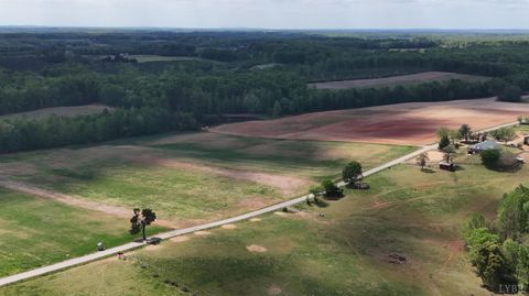 Vacant Land For Sale - 3 Whites Chapel Road<br/> Phenix, VA 23959